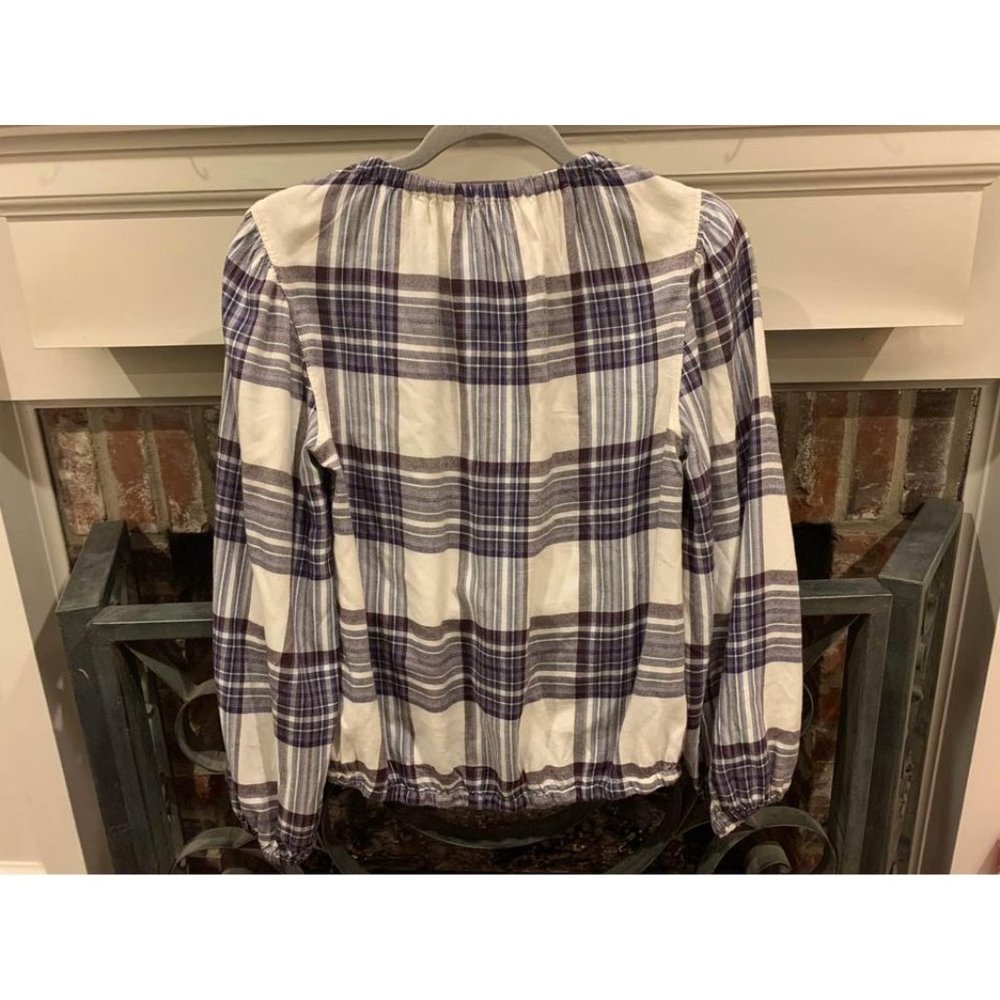 Anthropologie Cloth and Stone flannel inspired women’s top, size XS (bin BB) - Picture 3 of 3